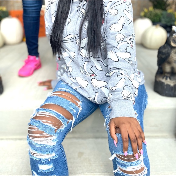 Sweater - Picture 1 of 1